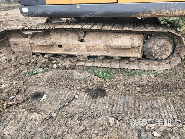 左側(cè)履帶整體?（行走機(jī)構(gòu)）