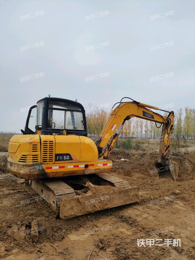 右后45（整機(jī)外觀）