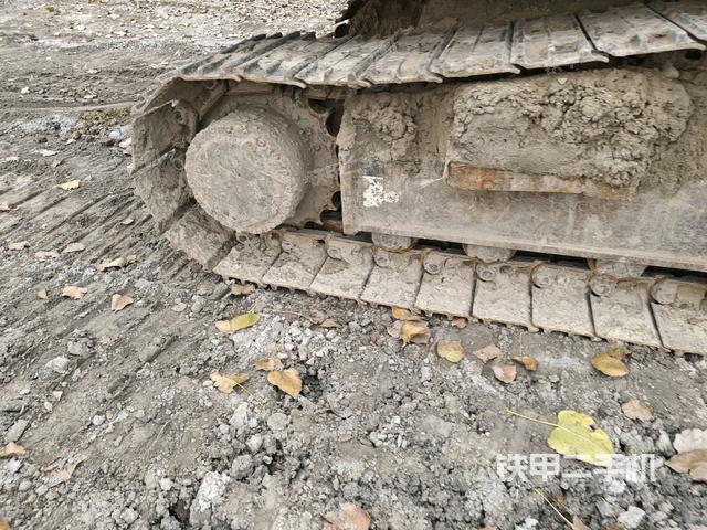 右側(cè)履帶整體（行走機構(gòu)）