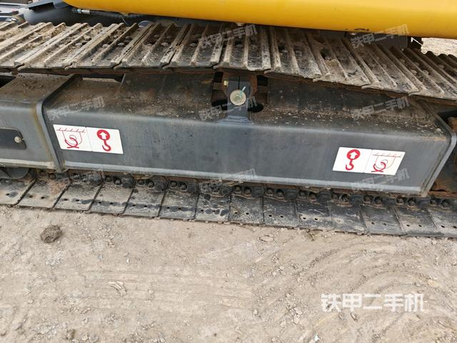 右導(dǎo)向輪（行走機構(gòu)）