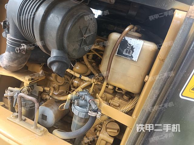 發(fā)動機整體俯視（整機外觀）