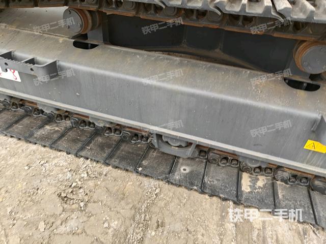 右側(cè)行走馬達(dá)蓋板（行走機(jī)構(gòu)）