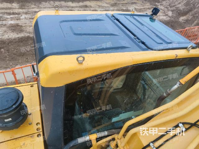 駕駛室頂部（整機(jī)外觀）