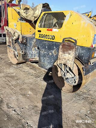 廈工XD6033D壓路機(jī)