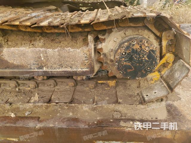 左驅(qū)動(dòng)輪(行走機(jī)構(gòu)) 左驅(qū)動(dòng)輪(行走機(jī)構(gòu))