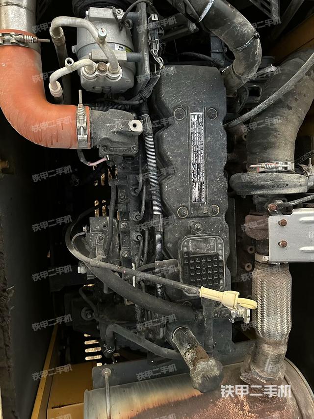 駕駛室頂部俯視(上車部件) 駕駛室頂部俯視(上車部件)