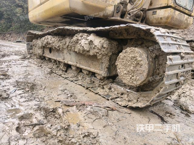 左側(cè)履帶整體?(行走機構(gòu)) 左側(cè)履帶整體?(行走機構(gòu))