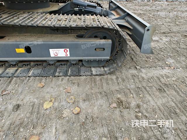 左驅(qū)動(dòng)輪(行走機(jī)構(gòu)) 左驅(qū)動(dòng)輪(行走機(jī)構(gòu))