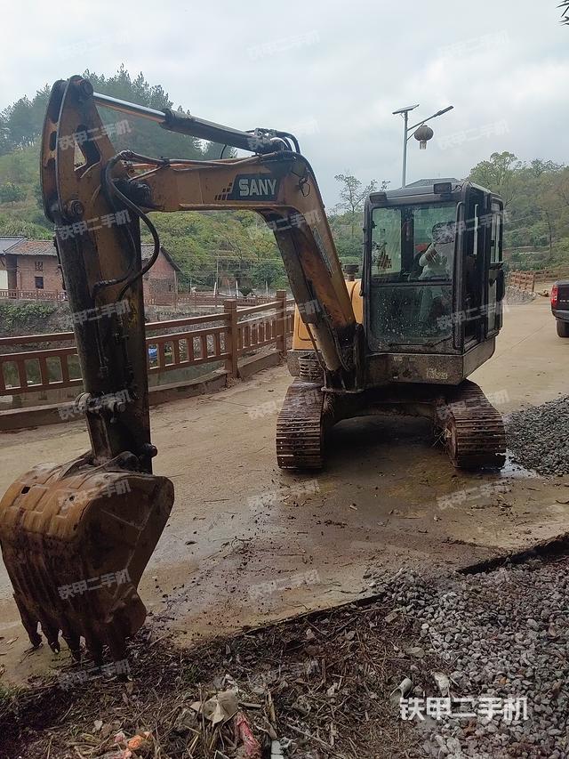 三一重工SY55挖掘机