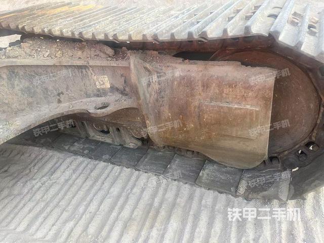 左驅(qū)動(dòng)輪（行走機(jī)構(gòu)）