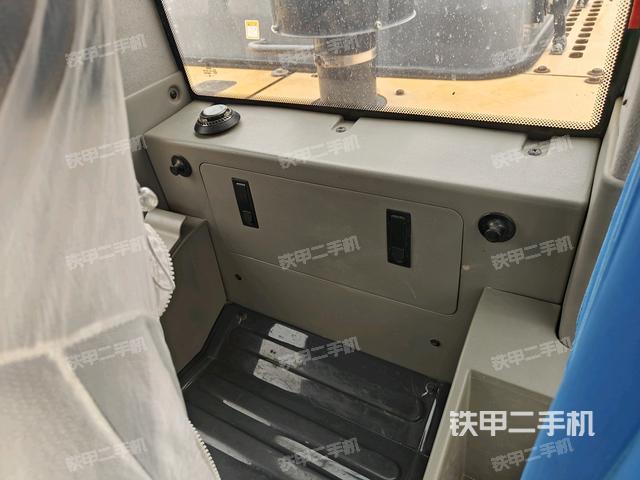 座椅后部（駕駛室部分）