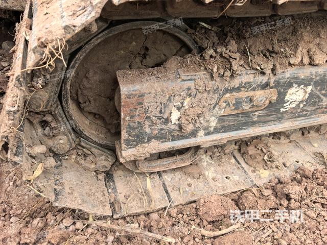 左側履帶整體?（行走機構）