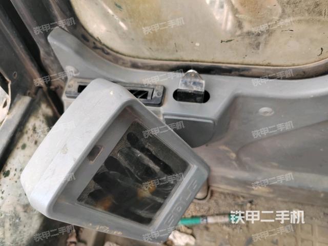 顯示屏?(駕駛室部分) 顯示屏?(駕駛室部分)