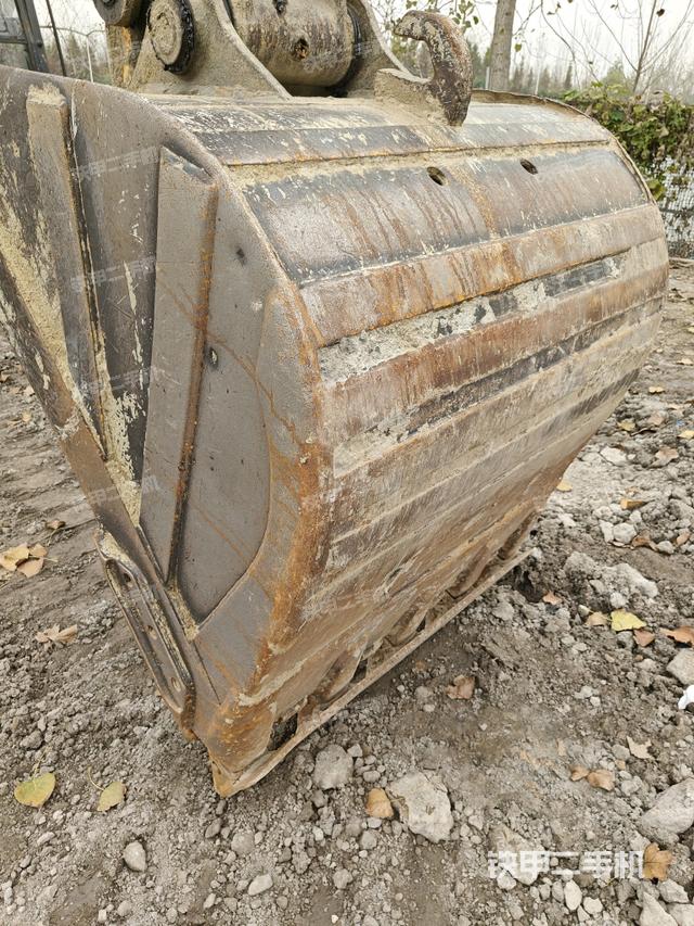 小臂整體左后（工作和回轉(zhuǎn)裝置）