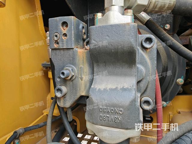 液壓泵室(大件艙室) 液壓泵室(大件艙室)