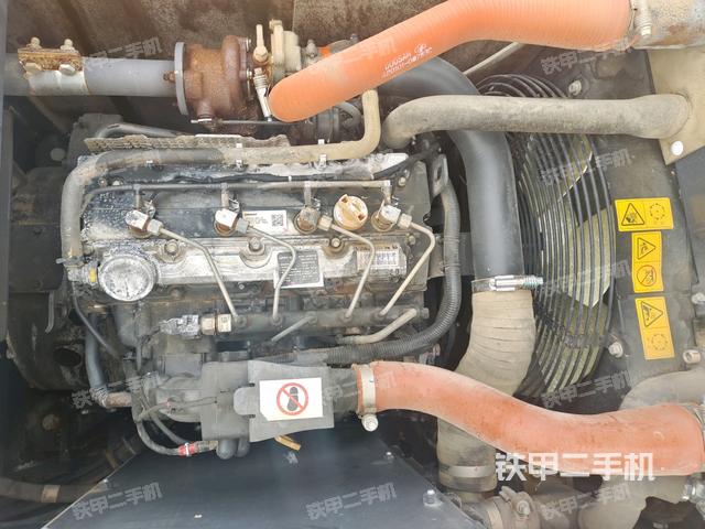 發(fā)動機(jī)室(上車部件) 發(fā)動機(jī)室(上車部件)