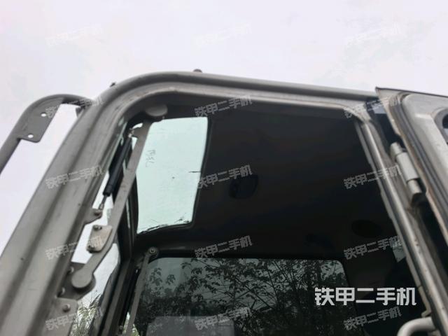 頂棚整體（駕駛室部分）