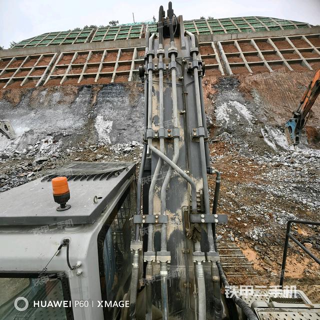 小臂整體右前（工作和回轉(zhuǎn)裝置）