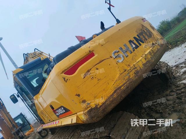 駕駛室整體（整機(jī)外觀）