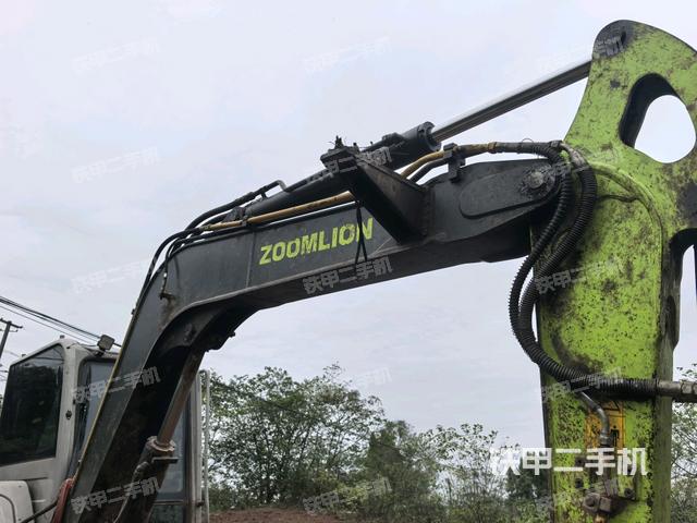 大臂整體?右側（工作和回轉裝置）