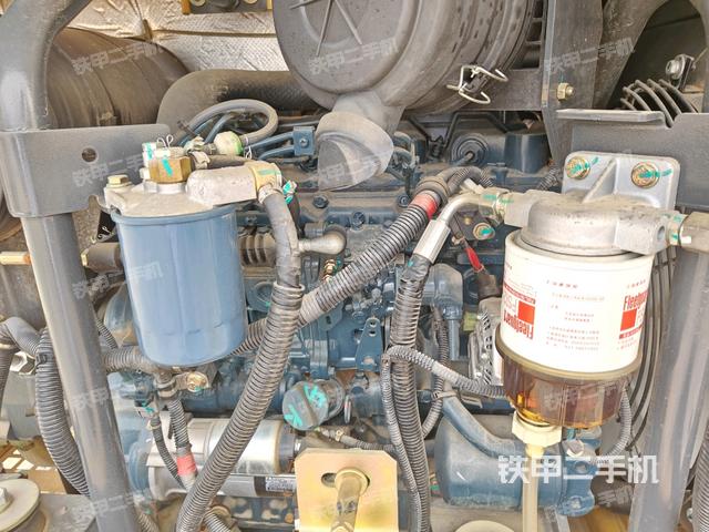 發(fā)動機室（上車部件）