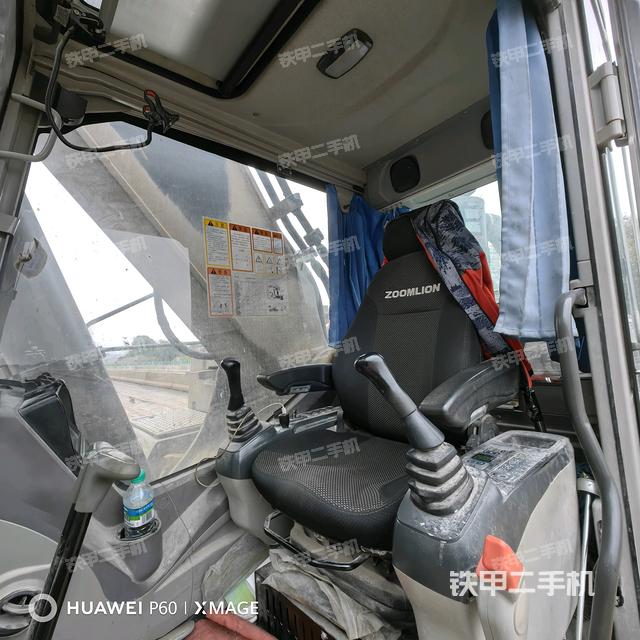 頂棚整體（駕駛室部分）