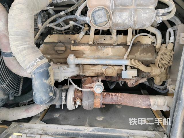 氣門室蓋螺絲特寫(上車部件) 氣門室蓋螺絲特寫(上車部件)