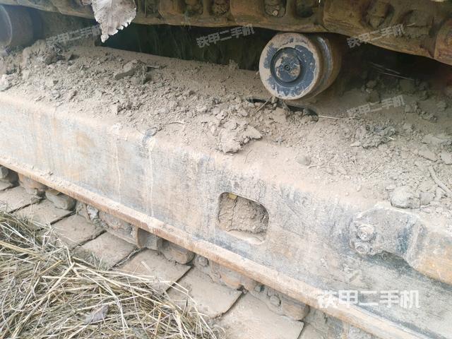 左側(cè)行走馬達(dá)蓋板（行走機(jī)構(gòu)）