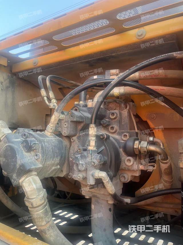 液壓泵室（大件艙室）