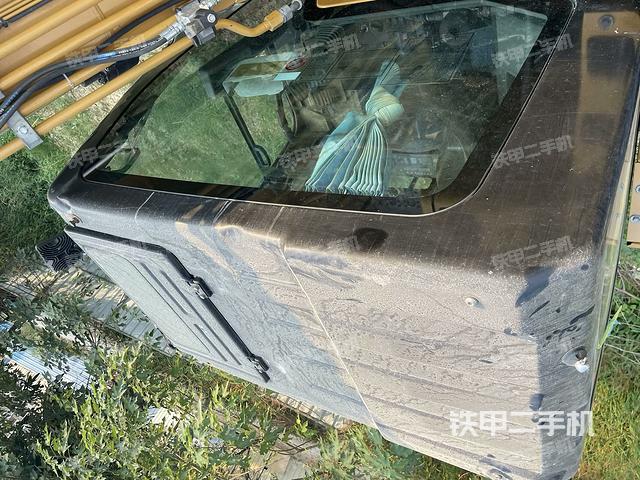 駕駛室頂部俯視（上車部件）