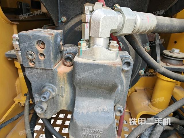 散熱器室(大件艙室) 散熱器室(大件艙室)
