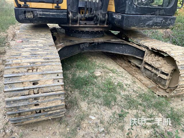 大臂根部?斜視（工作和回轉裝置）