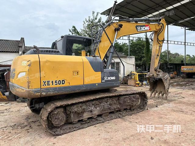 整機(jī)右后45°(整機(jī)外觀) 整機(jī)右后45°(整機(jī)外觀)