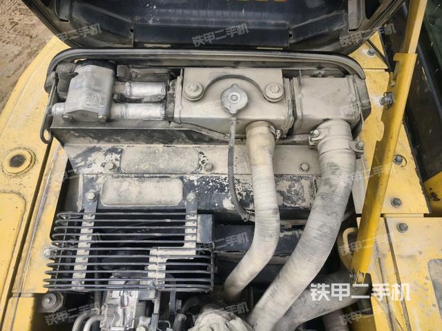 水箱+風(fēng)扇特寫(上車部件) 水箱+風(fēng)扇特寫(上車部件)