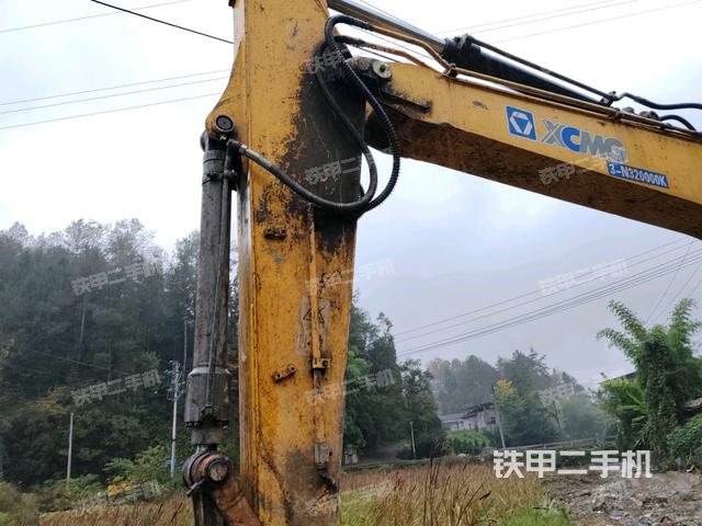 小臂整體左后(工作和回轉(zhuǎn)裝置) 小臂整體左后(工作和回轉(zhuǎn)裝置)
