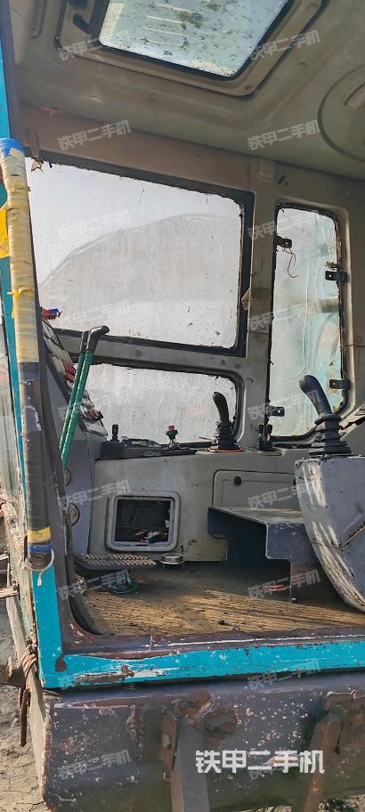 儀表盤(駕駛室/操作室) 儀表盤(駕駛室/操作室)