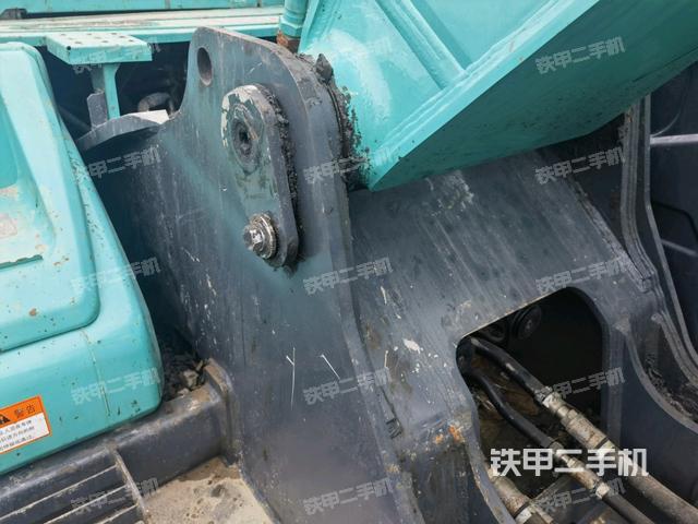 大臂根部?斜視(工作和回轉(zhuǎn)裝置) 大臂根部?斜視(工作和回轉(zhuǎn)裝置)