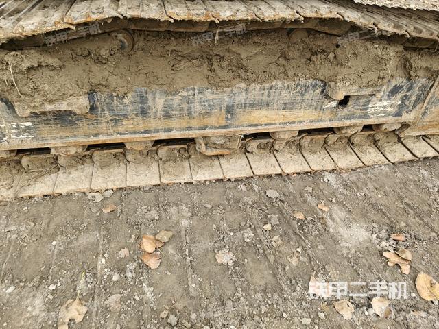 左導(dǎo)向輪（行走機(jī)構(gòu)）