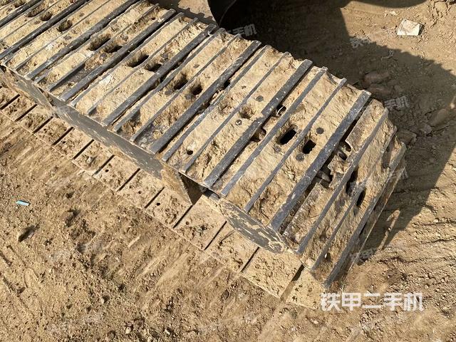 三一重工SY60C挖掘机的设备实拍-第3张实拍照片