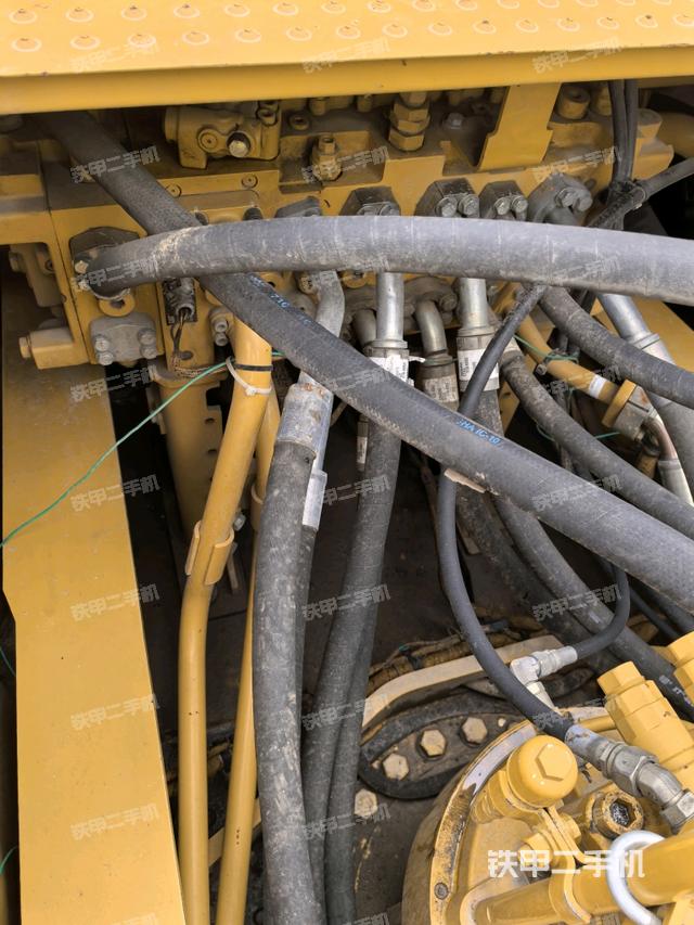 分配閥（上車部件）