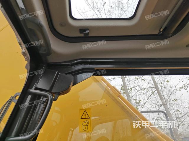 座椅后部（駕駛室部分）