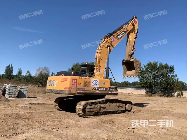 整機右后45°(整機外觀) 整機右后45°(整機外觀)