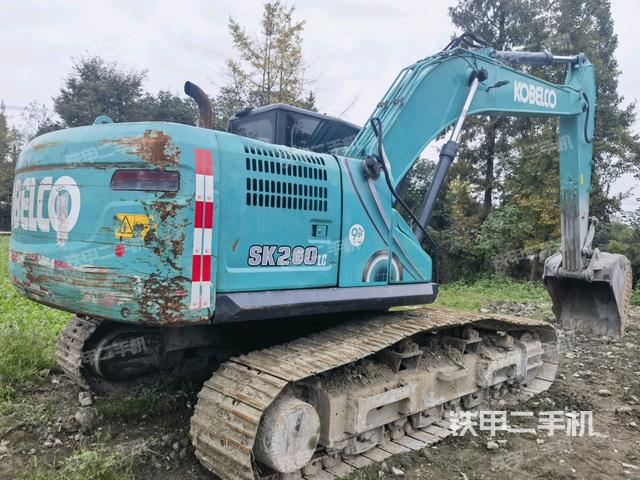右后45(整機(jī)外觀) 右后45(整機(jī)外觀)