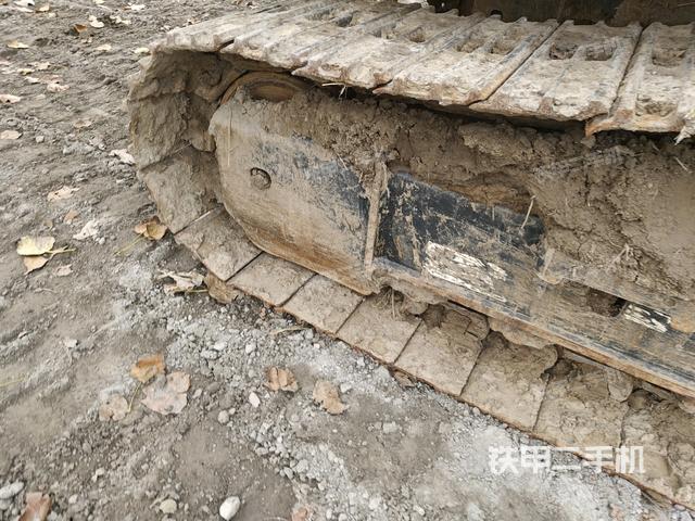 右側(cè)履帶整體（行走機(jī)構(gòu)）