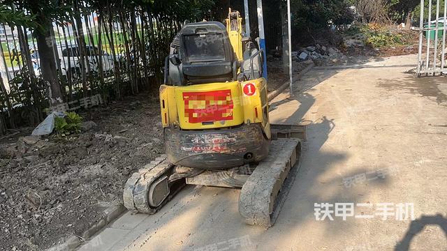 單側(cè)履帶整體（整機外觀）