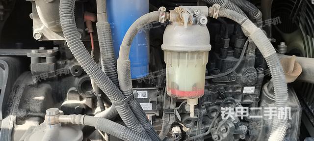 發(fā)動機(jī)整體俯視(整機(jī)外觀) 發(fā)動機(jī)整體俯視(整機(jī)外觀)