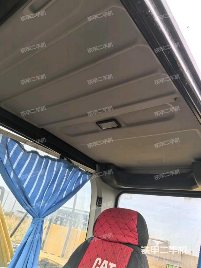 頂棚整體（駕駛室部分）