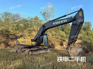 沃爾沃EC240B挖掘機(jī)