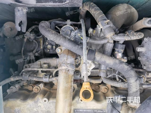 氣門室蓋螺絲特寫(上車部件) 氣門室蓋螺絲特寫(上車部件)