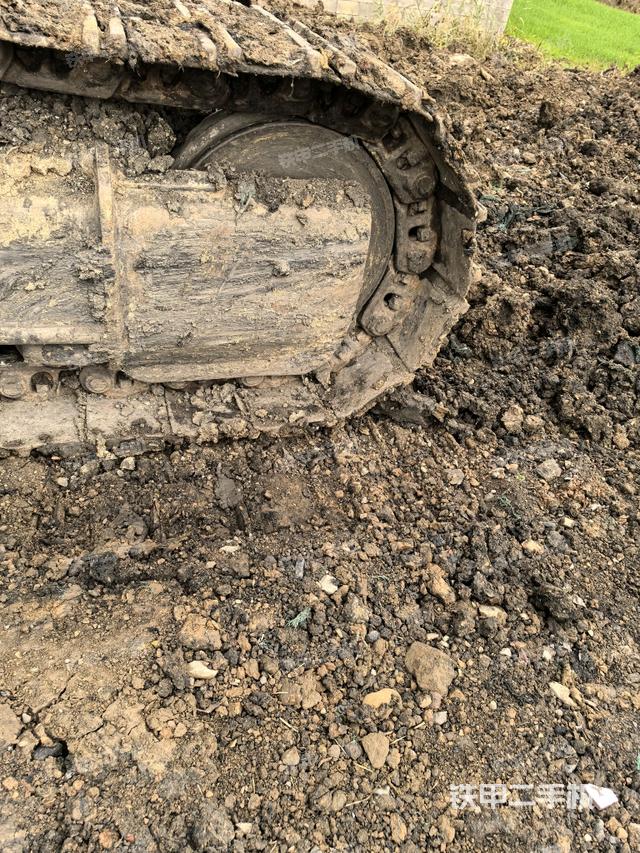 左導(dǎo)向輪（行走機(jī)構(gòu)）